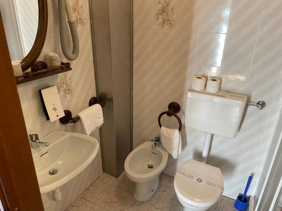 Hotel Avogadro San Pellegrino Terme Εξωτερικό φωτογραφία